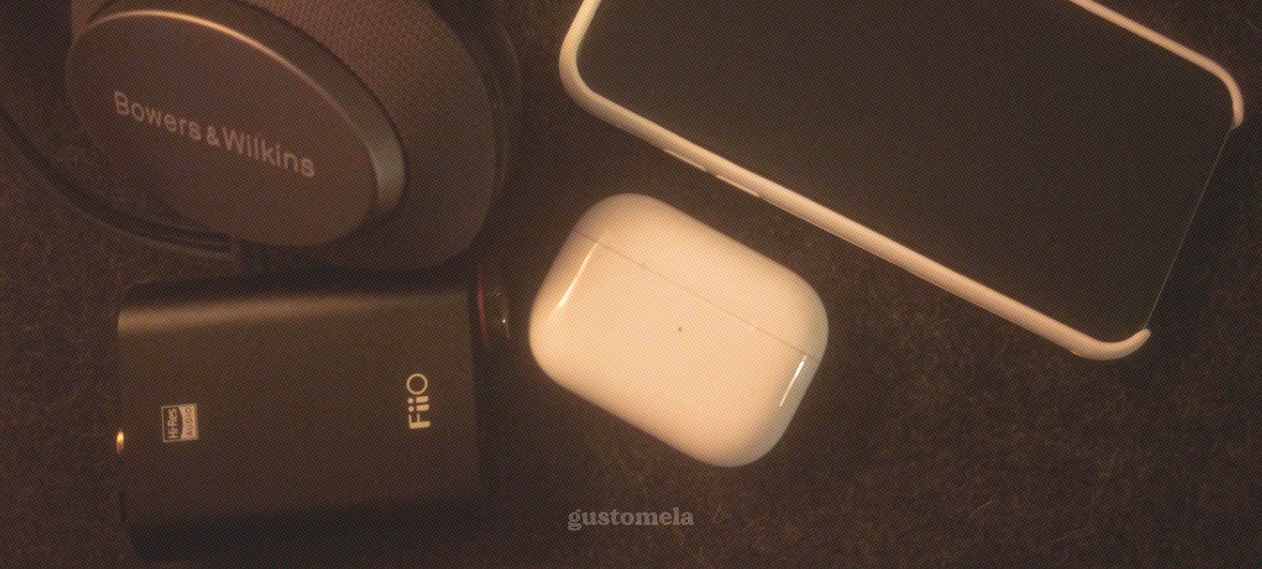 Problemi audio AirPods con suono gracchiante, ecco come risolvere